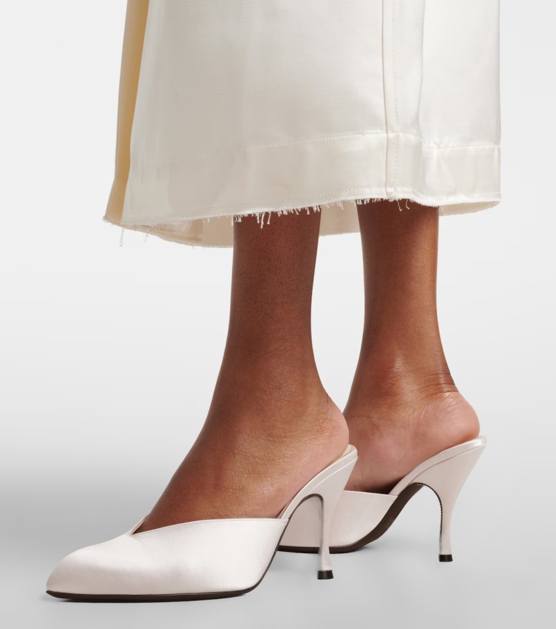 Sewing New - Novos Sapatos Femininos de Salto Alto